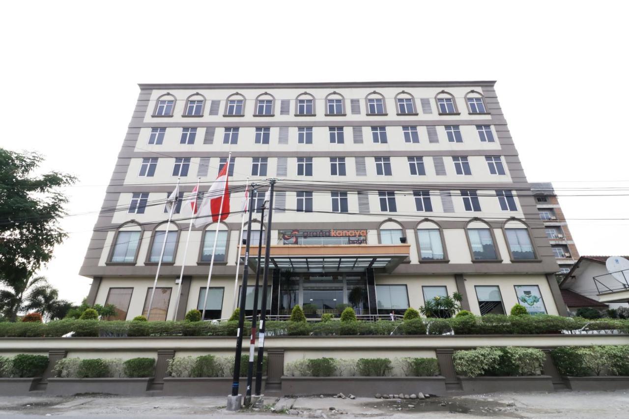 Grand Kanaya Hotel Medan Eksteriør bilde
