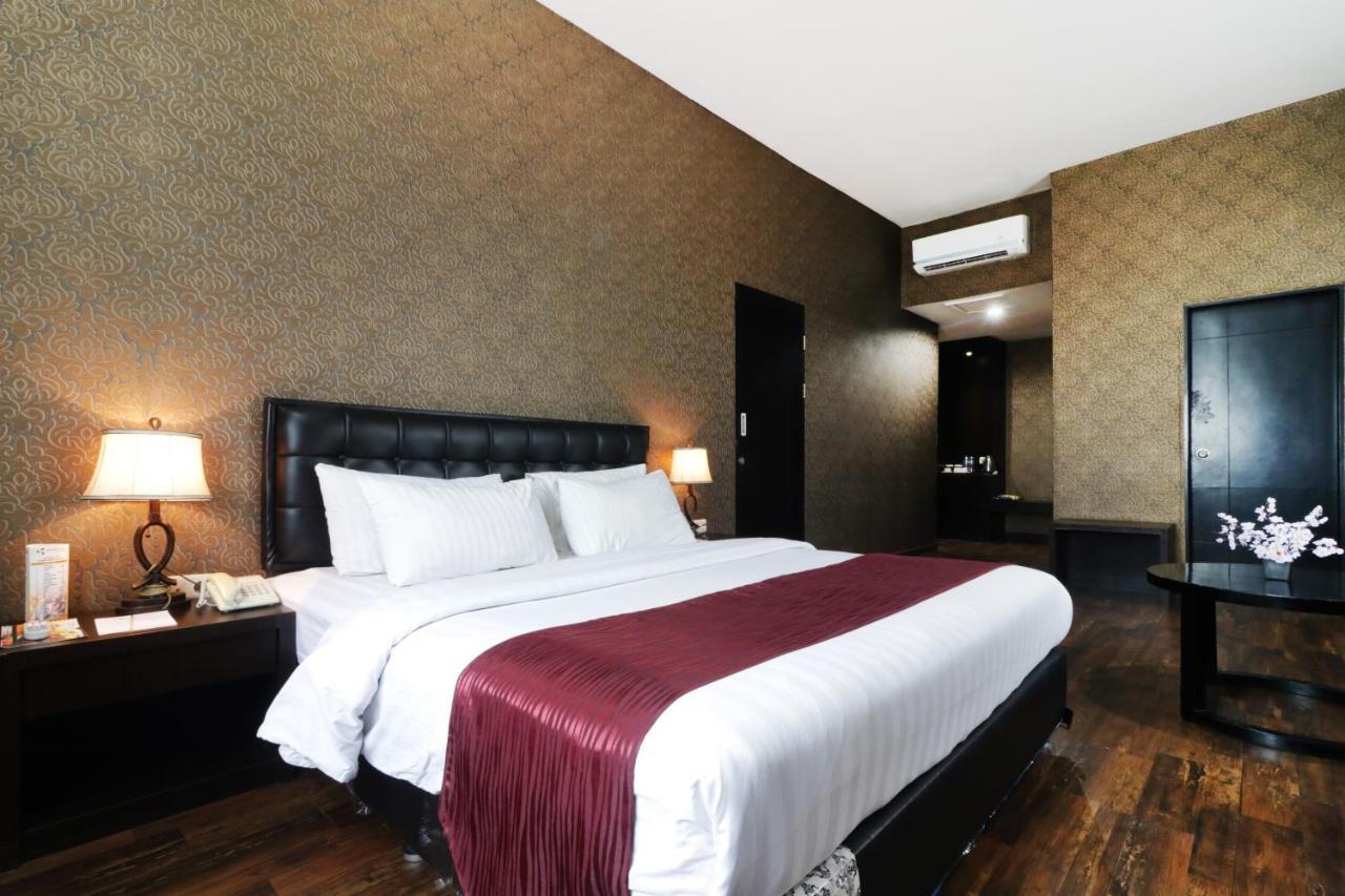 Grand Kanaya Hotel Medan Eksteriør bilde
