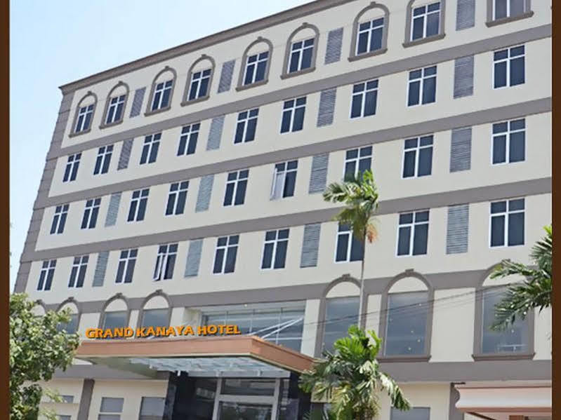 Grand Kanaya Hotel Medan Eksteriør bilde