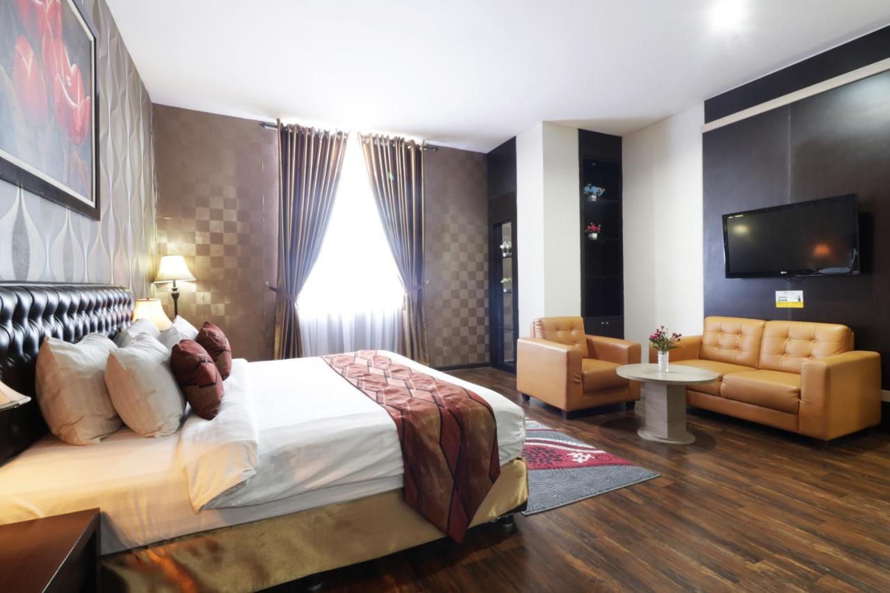Grand Kanaya Hotel Medan Eksteriør bilde