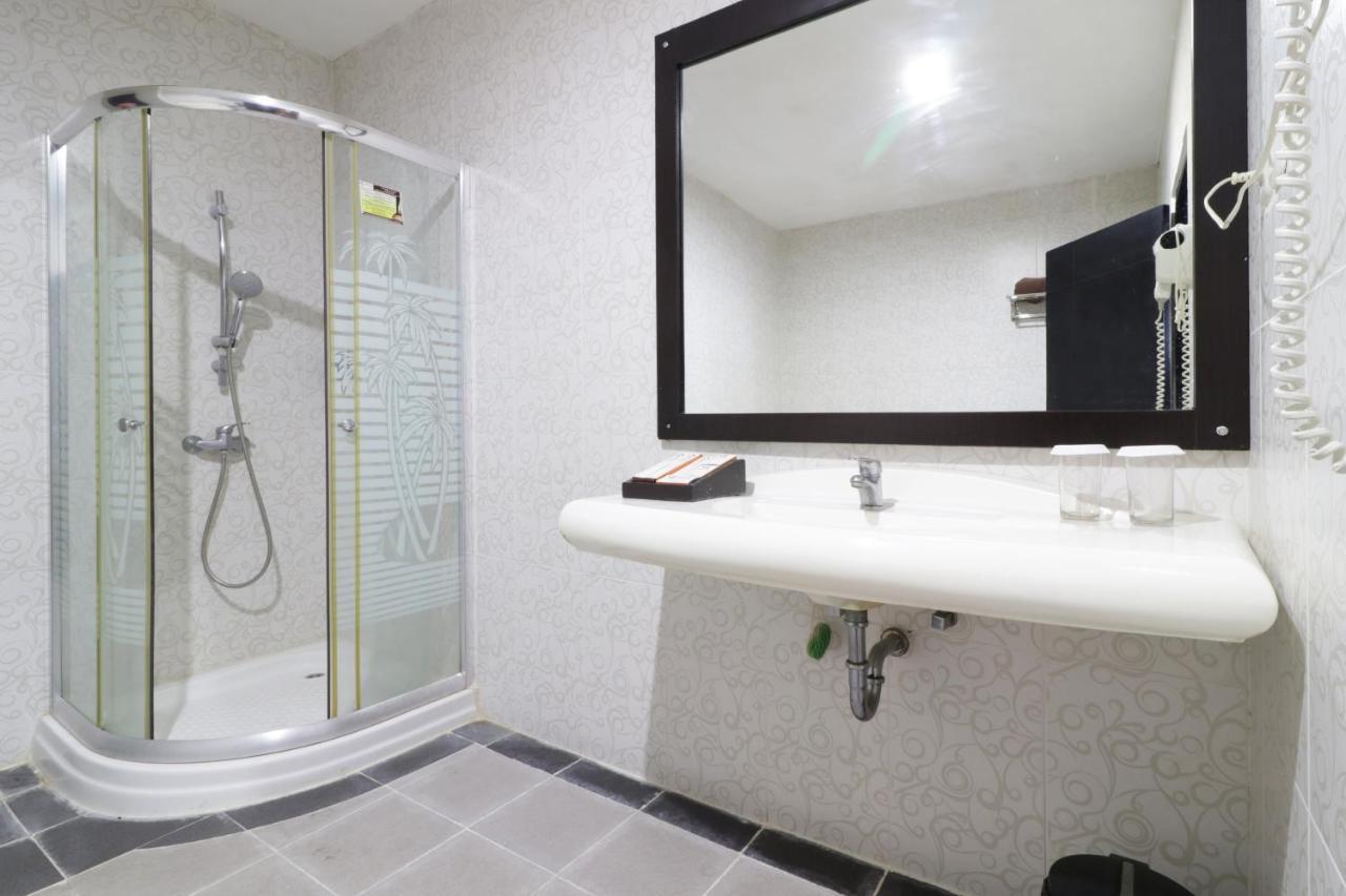 Grand Kanaya Hotel Medan Eksteriør bilde