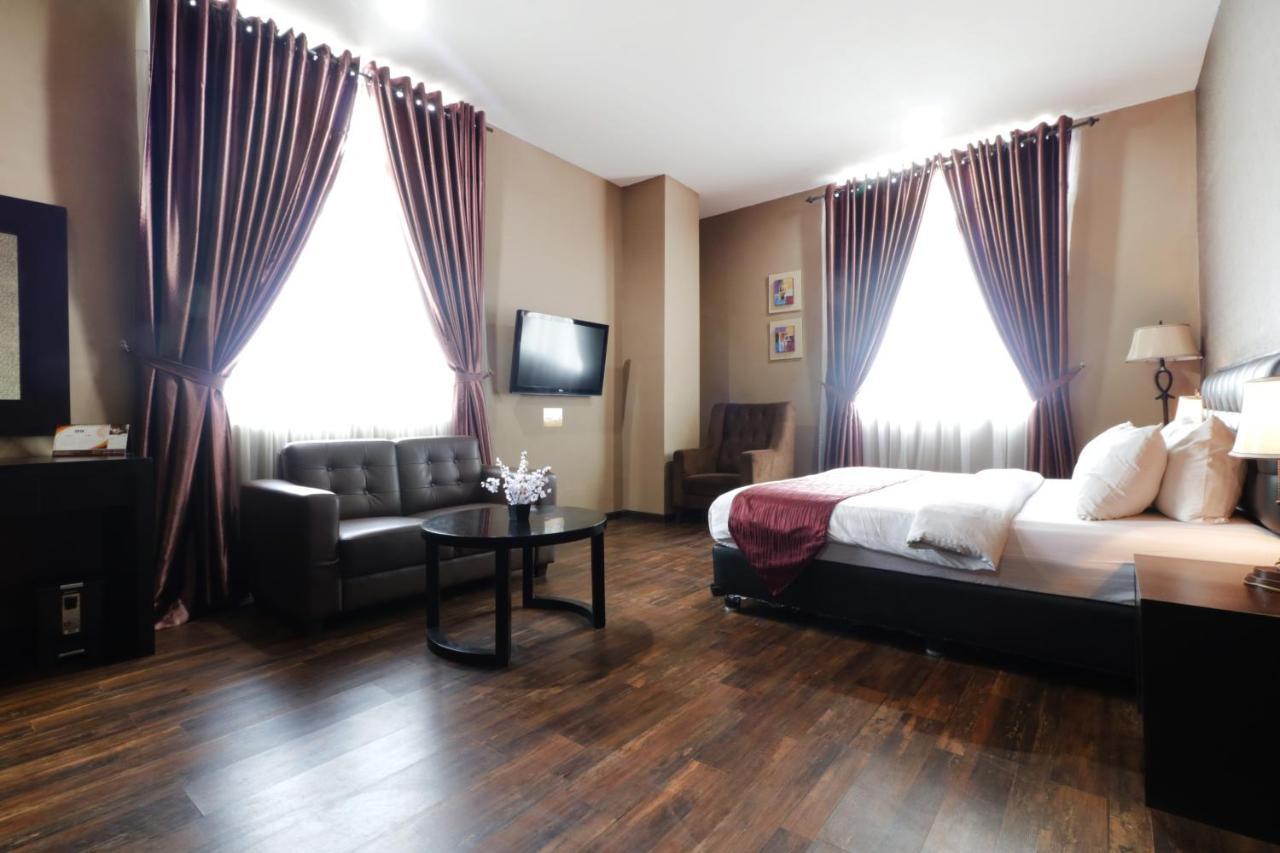 Grand Kanaya Hotel Medan Eksteriør bilde