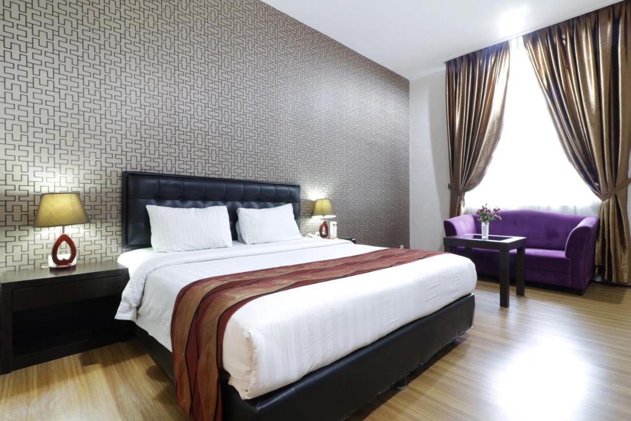 Grand Kanaya Hotel Medan Eksteriør bilde