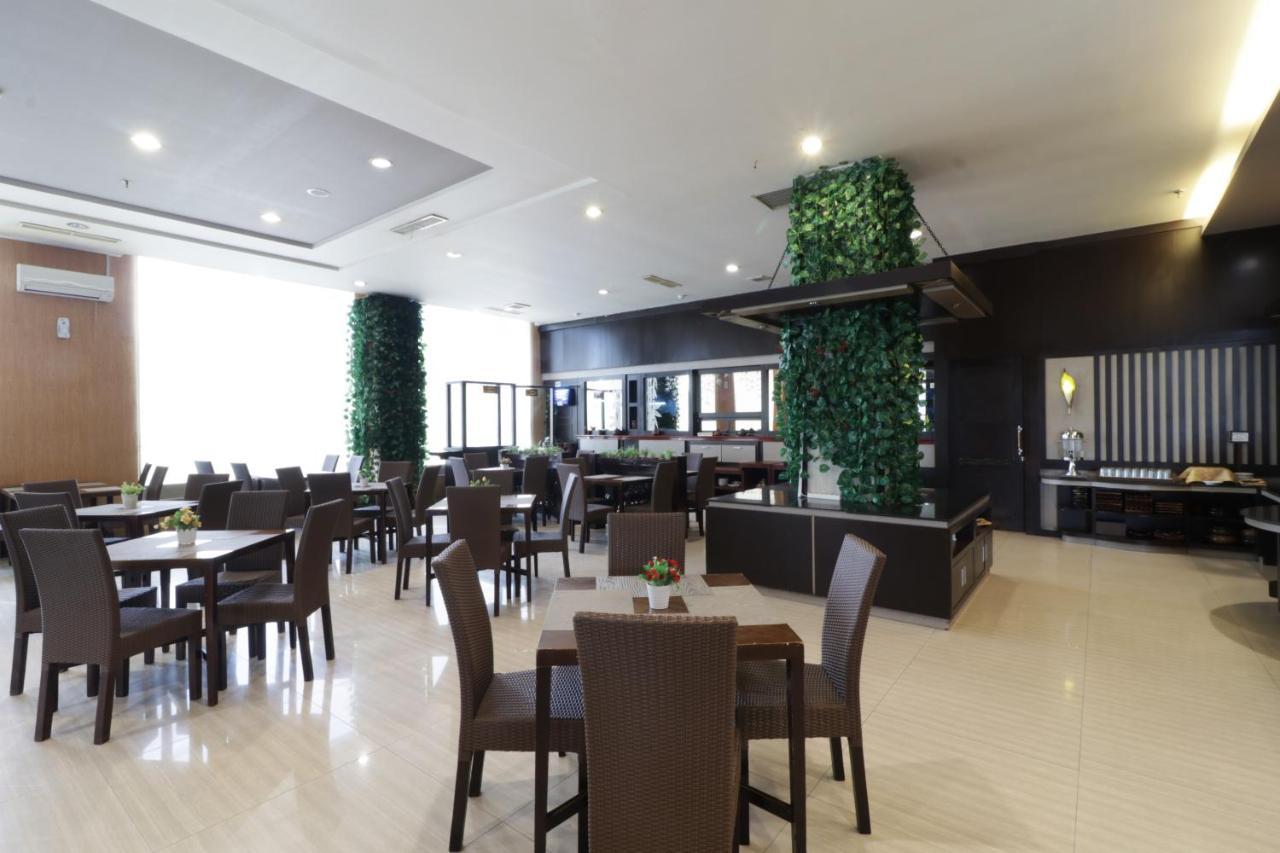 Grand Kanaya Hotel Medan Eksteriør bilde